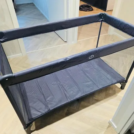 Peaceful Triangle Near Downtown 公寓